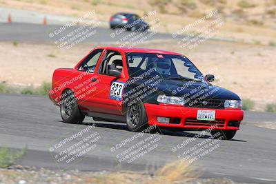 media/Oct-01-2022-Team Topak Racing (Sat) [[f860fb51be]]/2-Inter Low 2/session 2 turn 11/